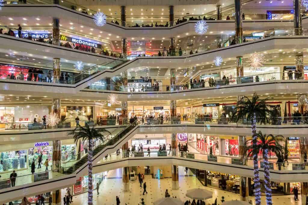shoping mall image